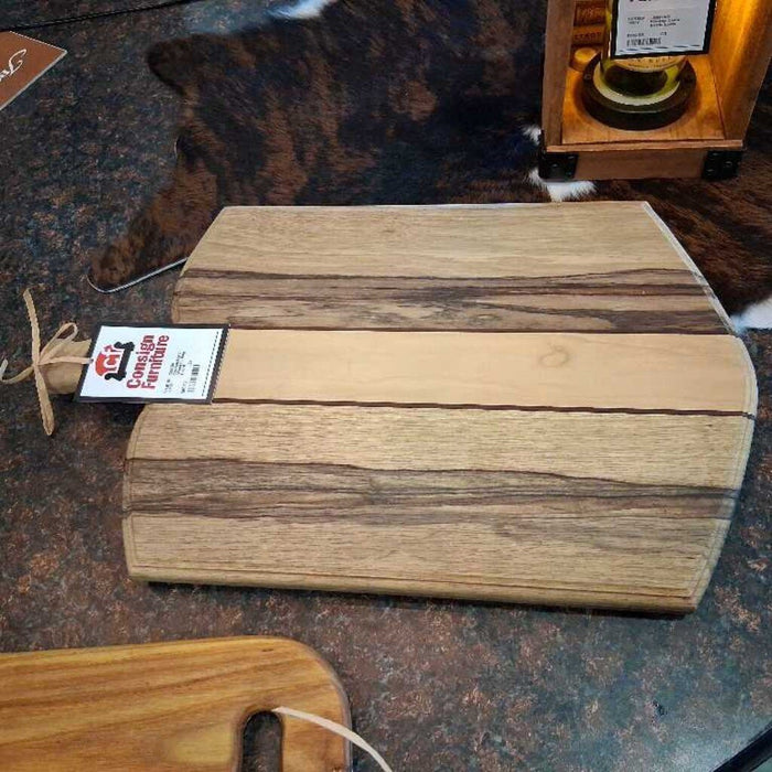 Custom Light Wood Cutting Board