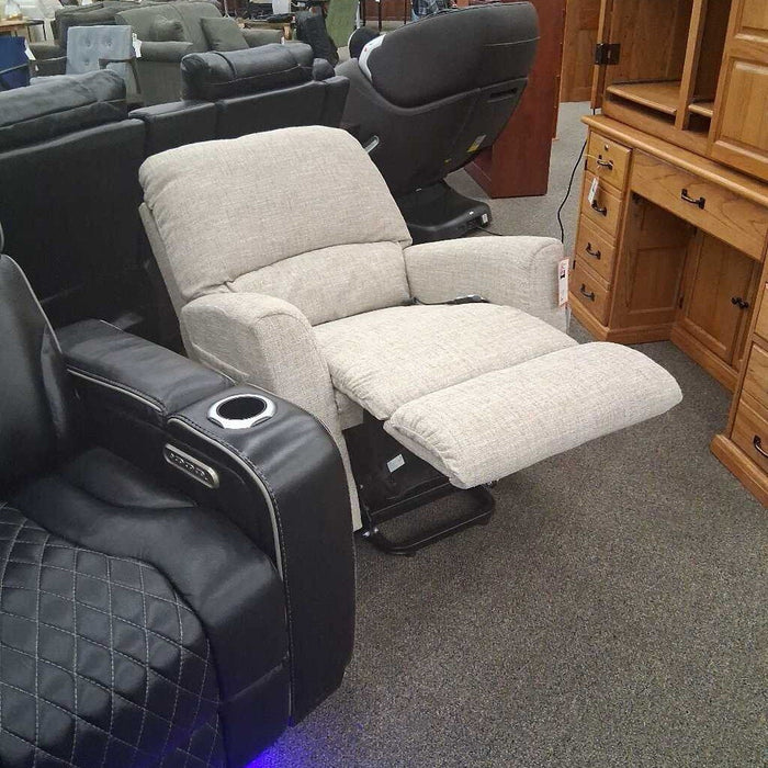 LaZboy Tan Fabric Pwr Lift Recliner