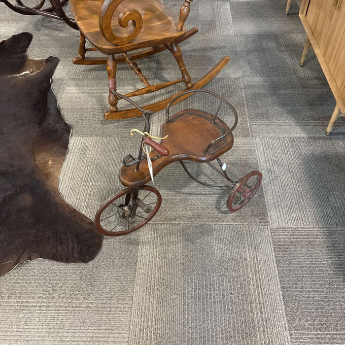 Small Tricycle Decor