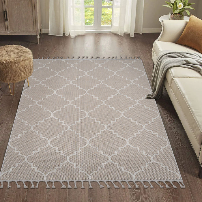 Guros - 6' X 9' Trellis Indoor / Outdoor Area Rug - Ivory