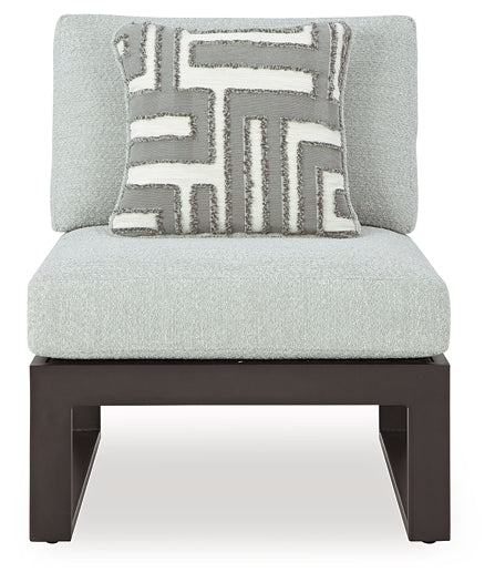 Beachloft 5-Piece Outdoor Sectional with Ottoman