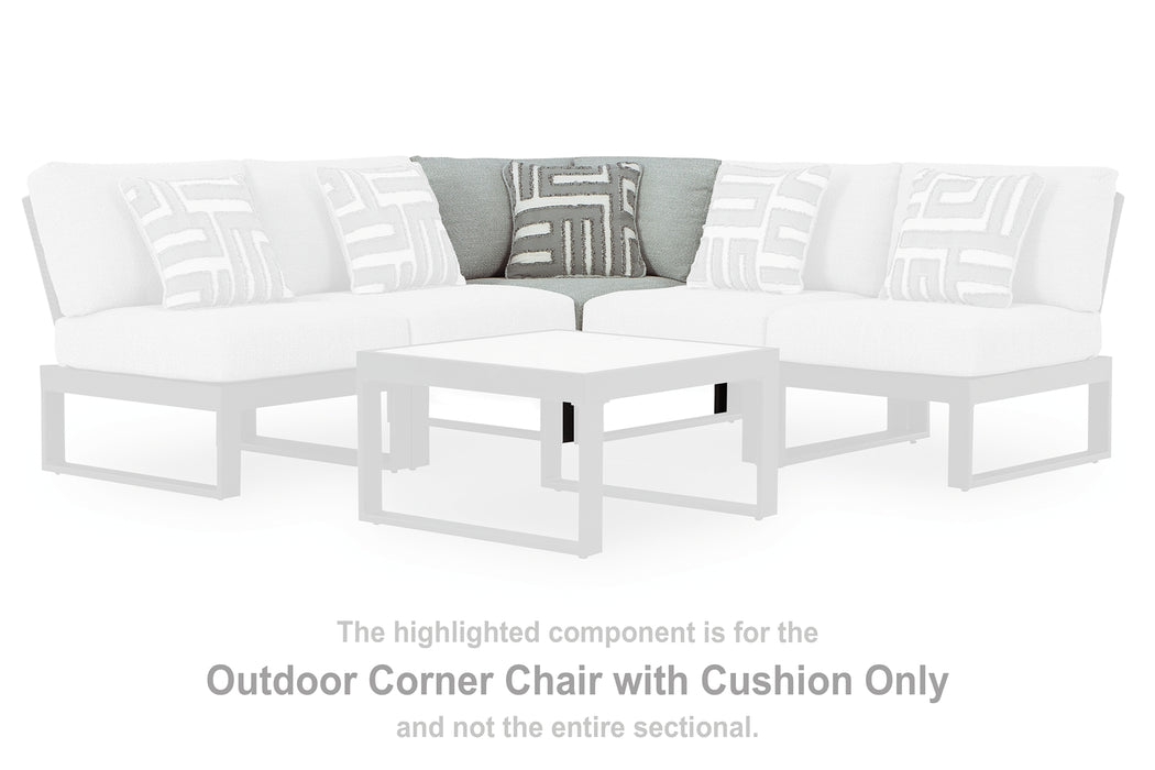 Beachloft 5-Piece Outdoor Sectional with Ottoman
