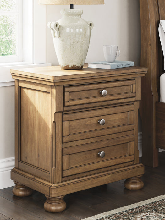 Feddinger Queen Storage Sleigh Bed with Mirrored Dresser and Nightstand