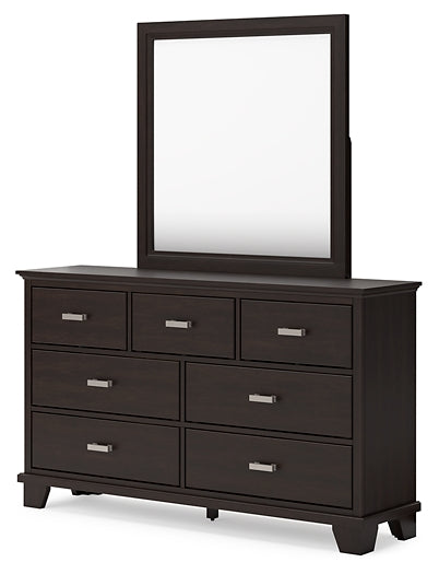 Covetown California King Panel Bed with Mirrored Dresser and Chest