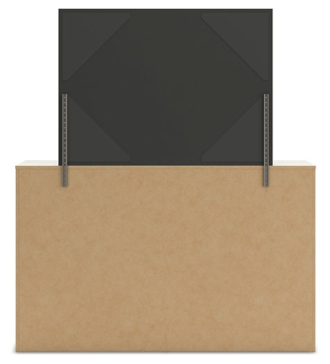 Lawroy Queen Panel Headboard with Mirrored Dresser and Chest