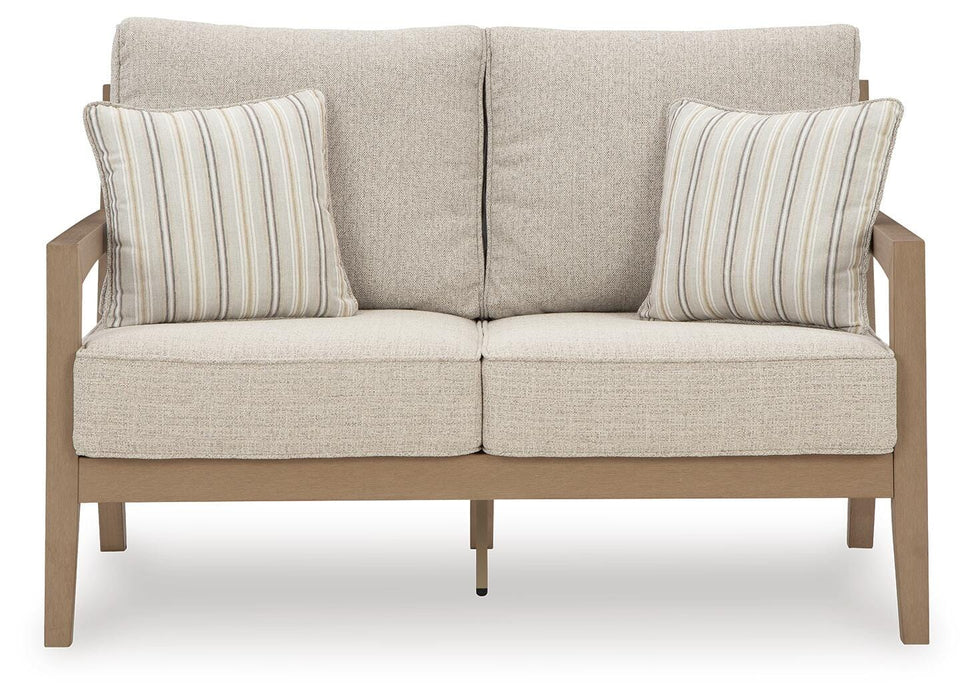 Hallow Creek Loveseat w/Cushion
