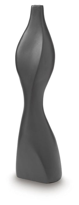Judsen Vase