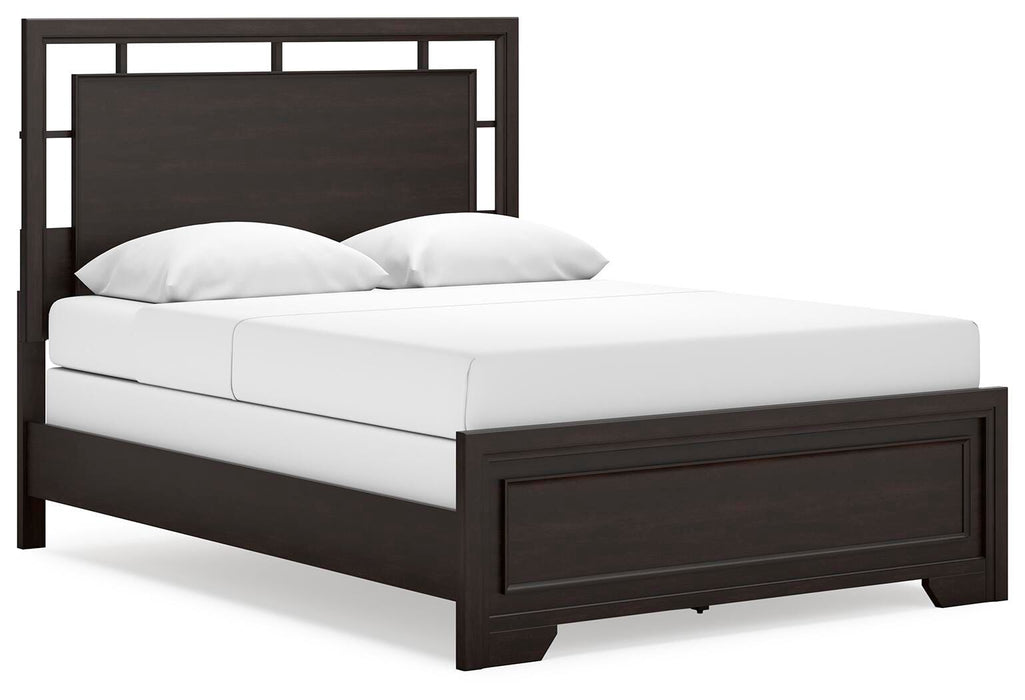Covetown Queen Panel Bed, Dresser, Mirror, Chest and Nightstand