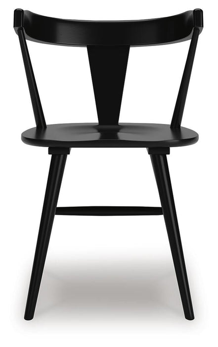 Gretlynn Dining Table and 4 Chairs