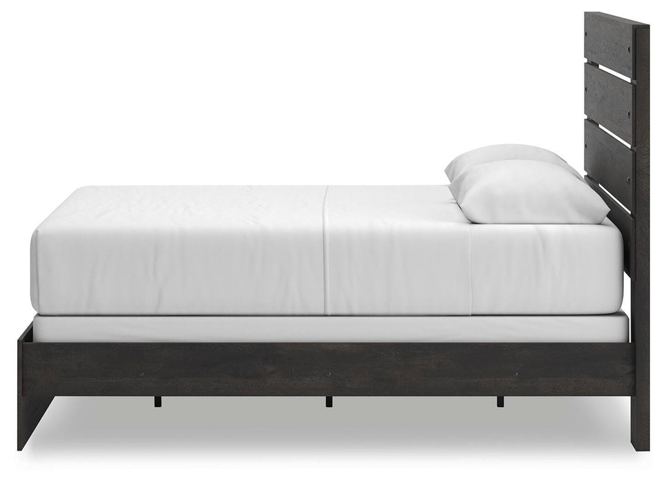 Hollivern Queen Panel Bed, Dresser and Mirror