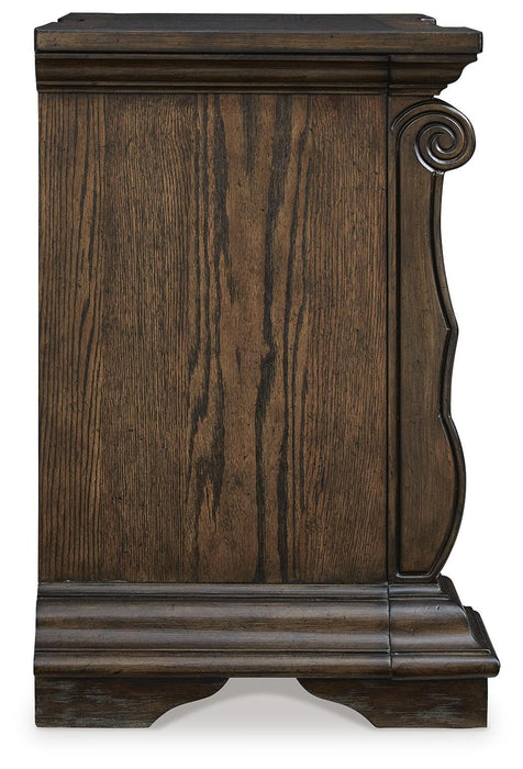 Maylee Queen Canopy Bed, Dresser, Mirror, Chest and Nightstand