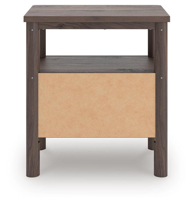 Pamytta Full Panel Platform Bed, Dresser, Mirror and Nightstand