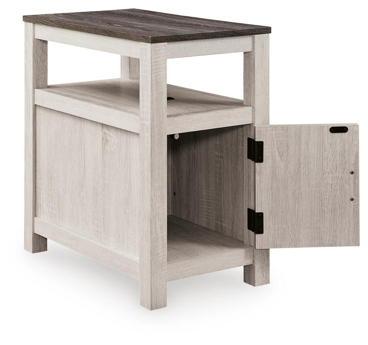 Fendenmore Chair Side End Table
