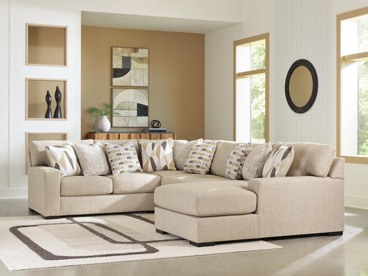 Laurelgrove 4-Piece Sectional with Chaise