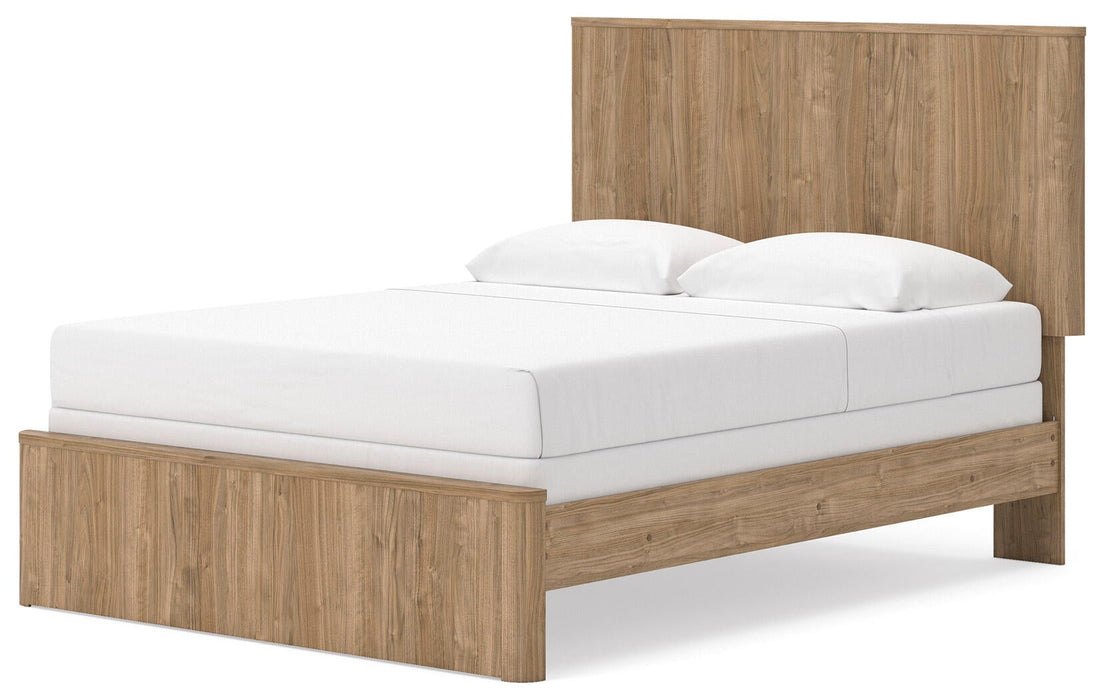 Gramburg Queen Panel Bed