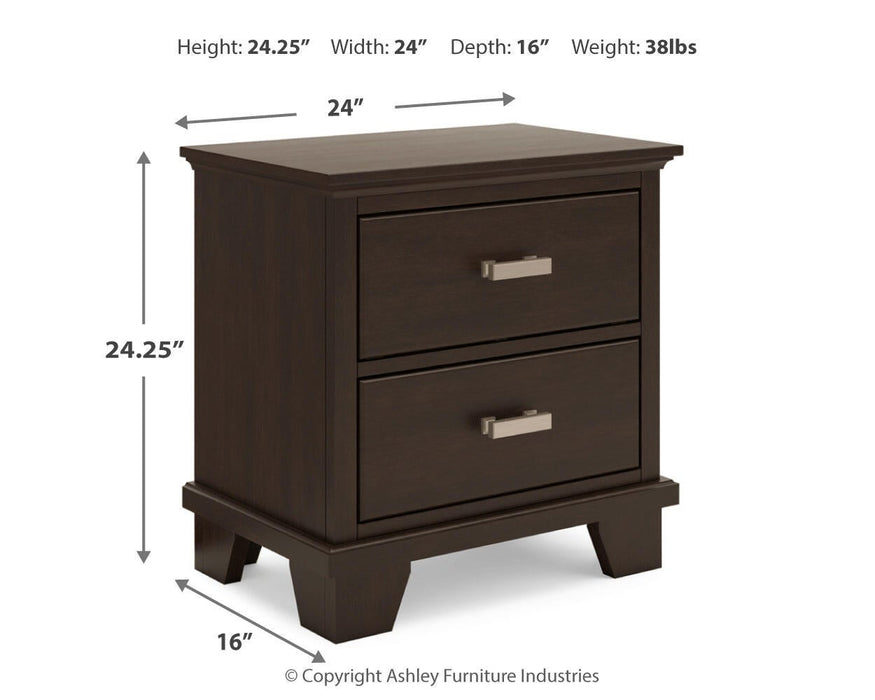 Covetown Queen Panel Bed with Mirrored Dresser and Nightstand