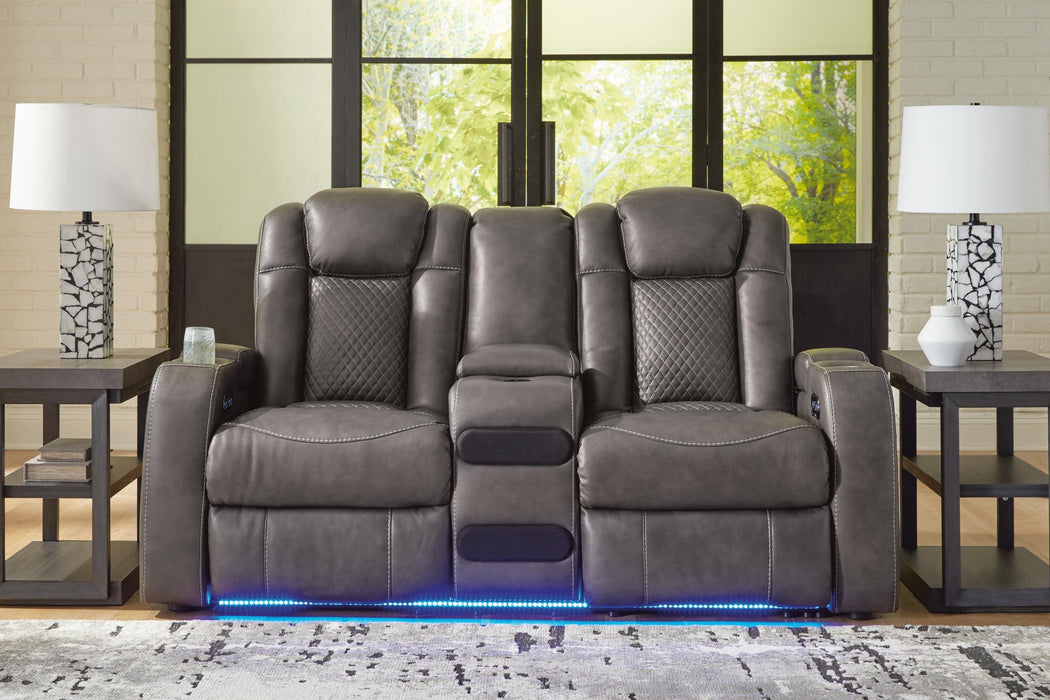 Fyne-Dyme Sofa, Loveseat and Recliner