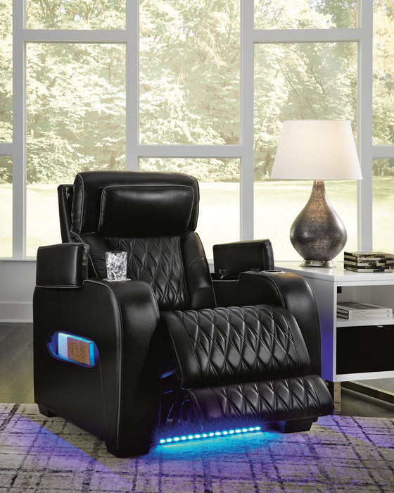 Boyington Sofa, Loveseat and Recliner