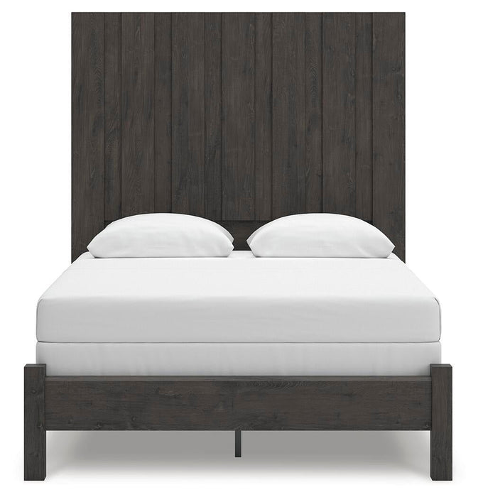 Parlayon Queen Panel Bed, Dresser and Mirror