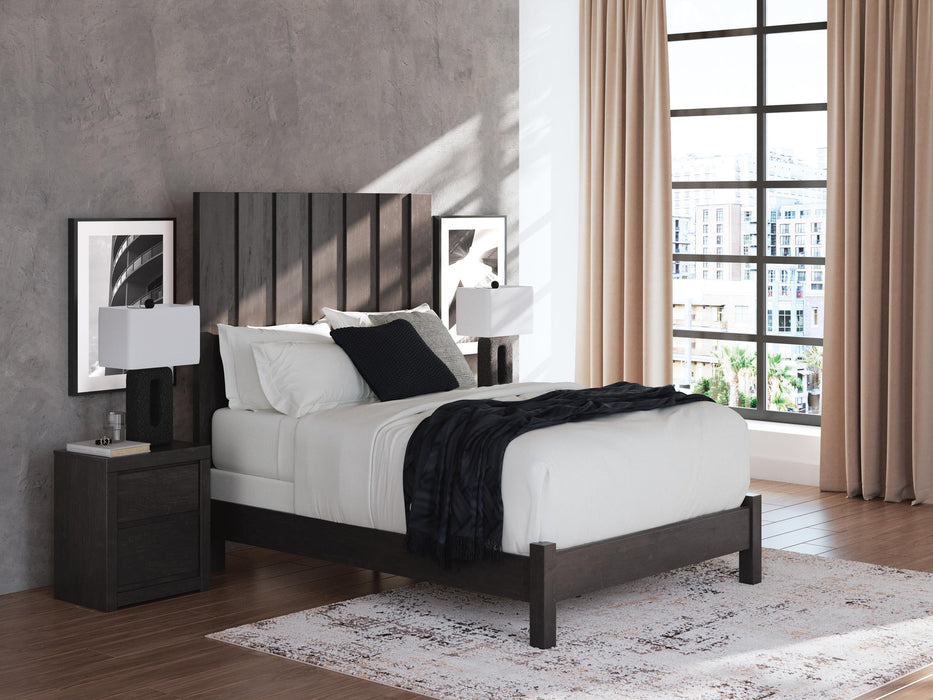 Parlayon Queen Panel Bed, Dresser, Mirror, Chest and Nightstand