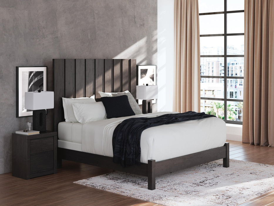 Parlayon King Panel Bed, Dresser and Mirror