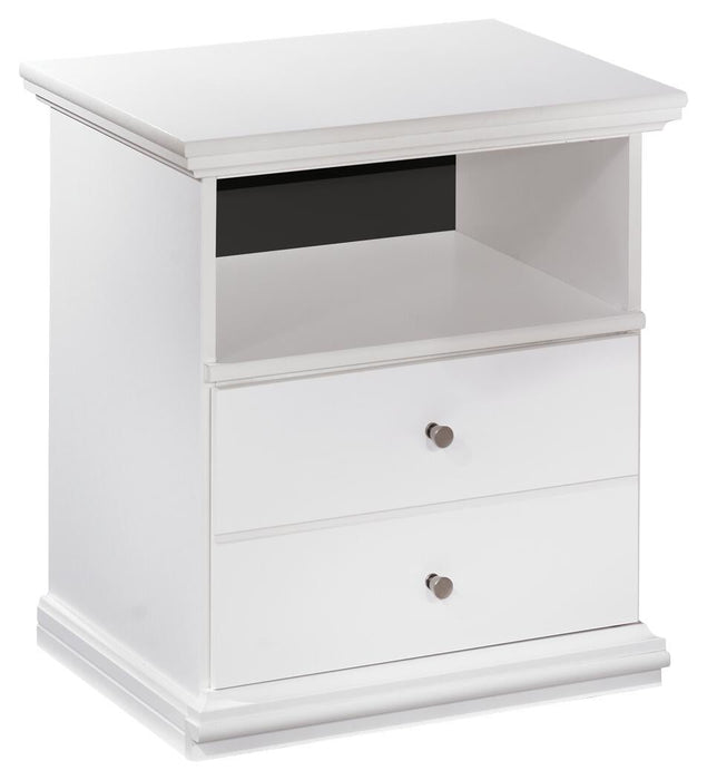 Bostwick Shoals King Panel Bed, Dresser, Mirror, Chest and Nightstand