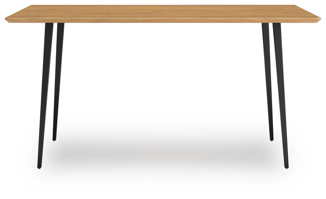 Gretlynn Dining Table and 4 Chairs