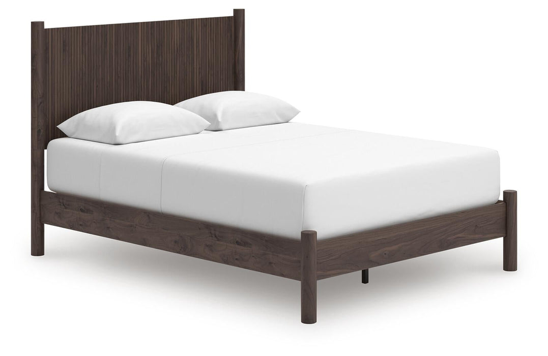 Cadmori Queen Panel Platform Bed, Dresser, Mirror and Nightstand