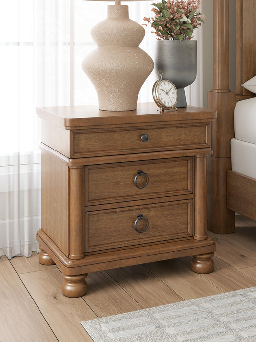 Chadworth California King Poster Bed with Mirrored Dresser and Nightstand